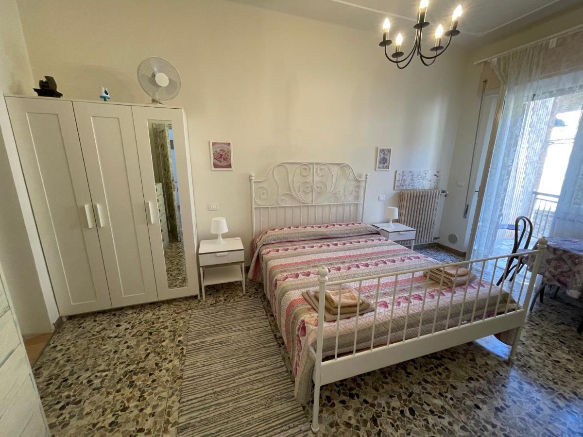 Romantik Zimmer Potenza Picena Εξωτερικό φωτογραφία