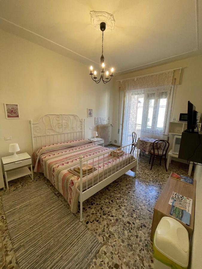 Romantik Zimmer Potenza Picena Εξωτερικό φωτογραφία